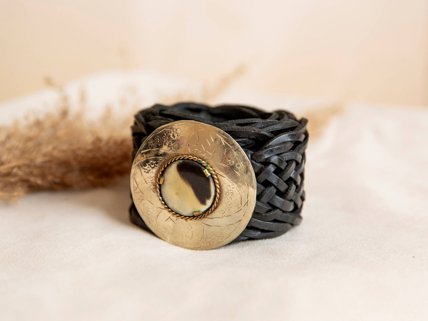 CINTURON DE CUERO NEGRO NEPTUNO ANCHO