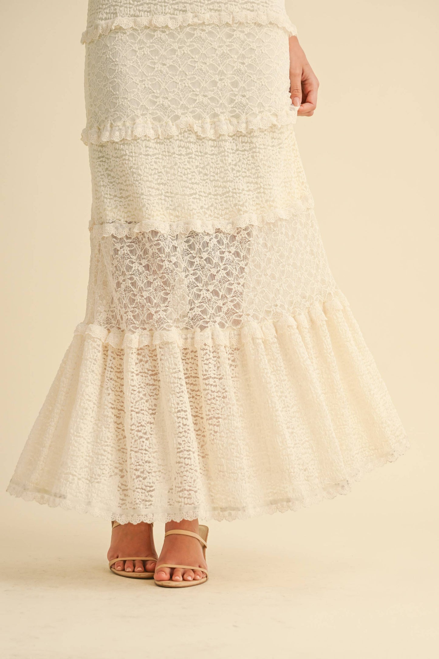 ID8566 TIERED RUFFLED LACE MAXI DRESS WITH PARTIAL LINING