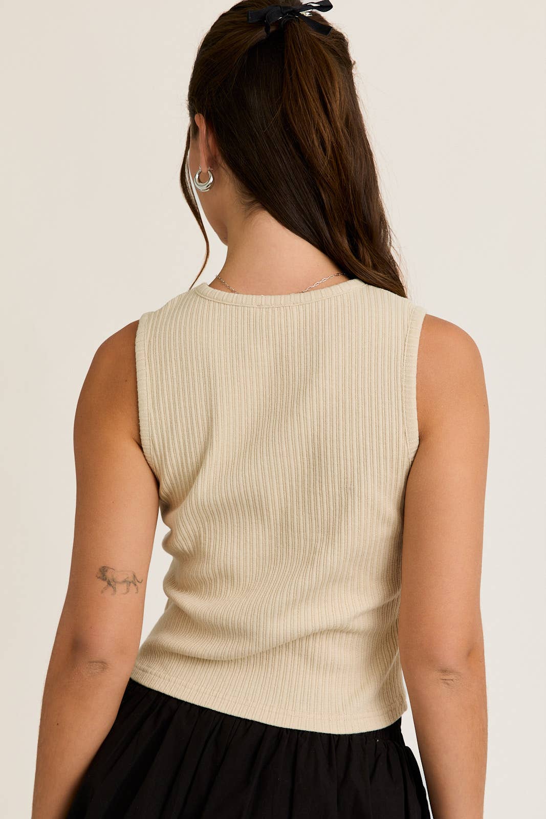 EMBROIDERY DETAIL RIB TANK TOP