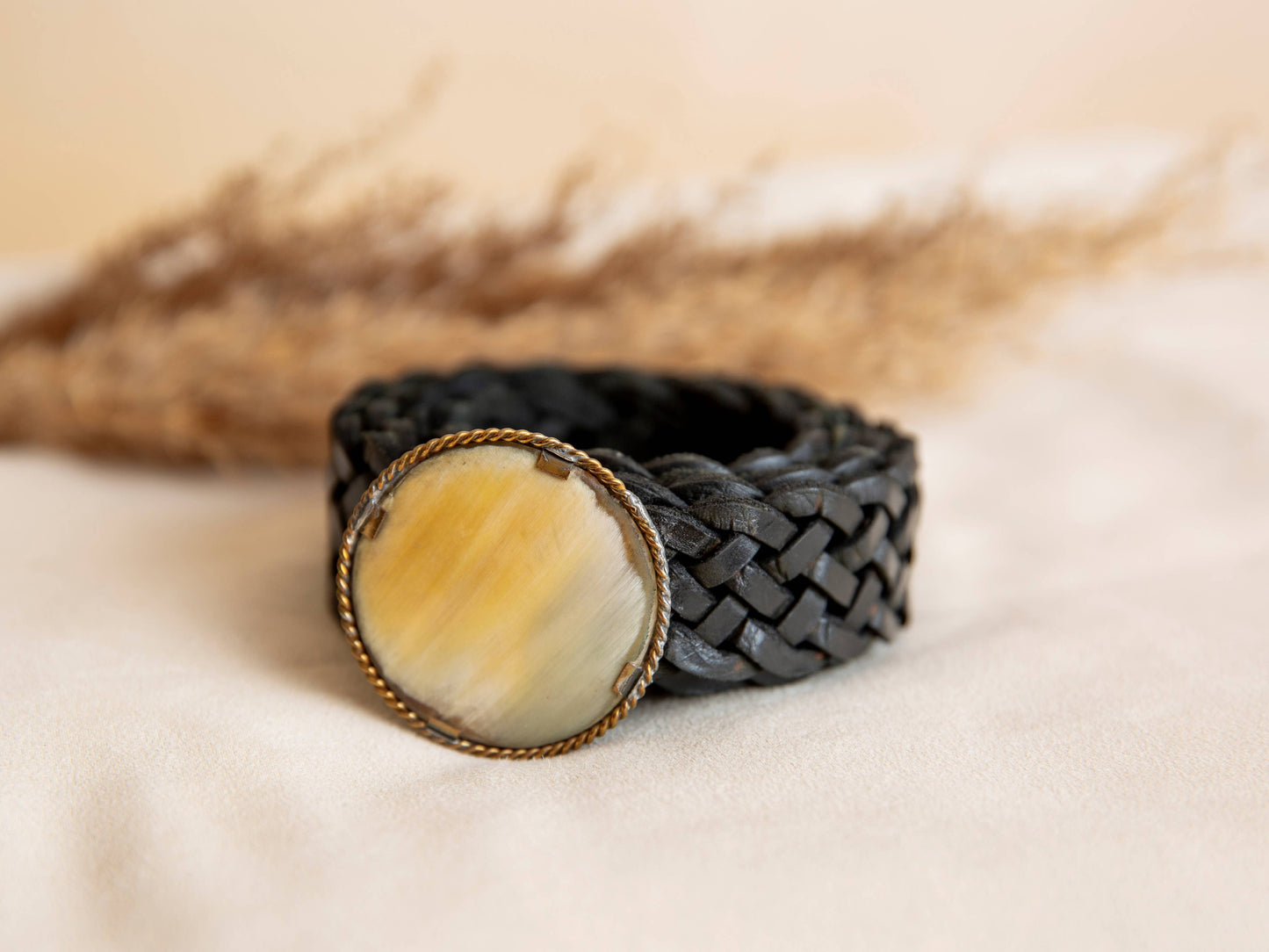 CINTURON DE CUERO NEGRO PLUTON ESTRECHO