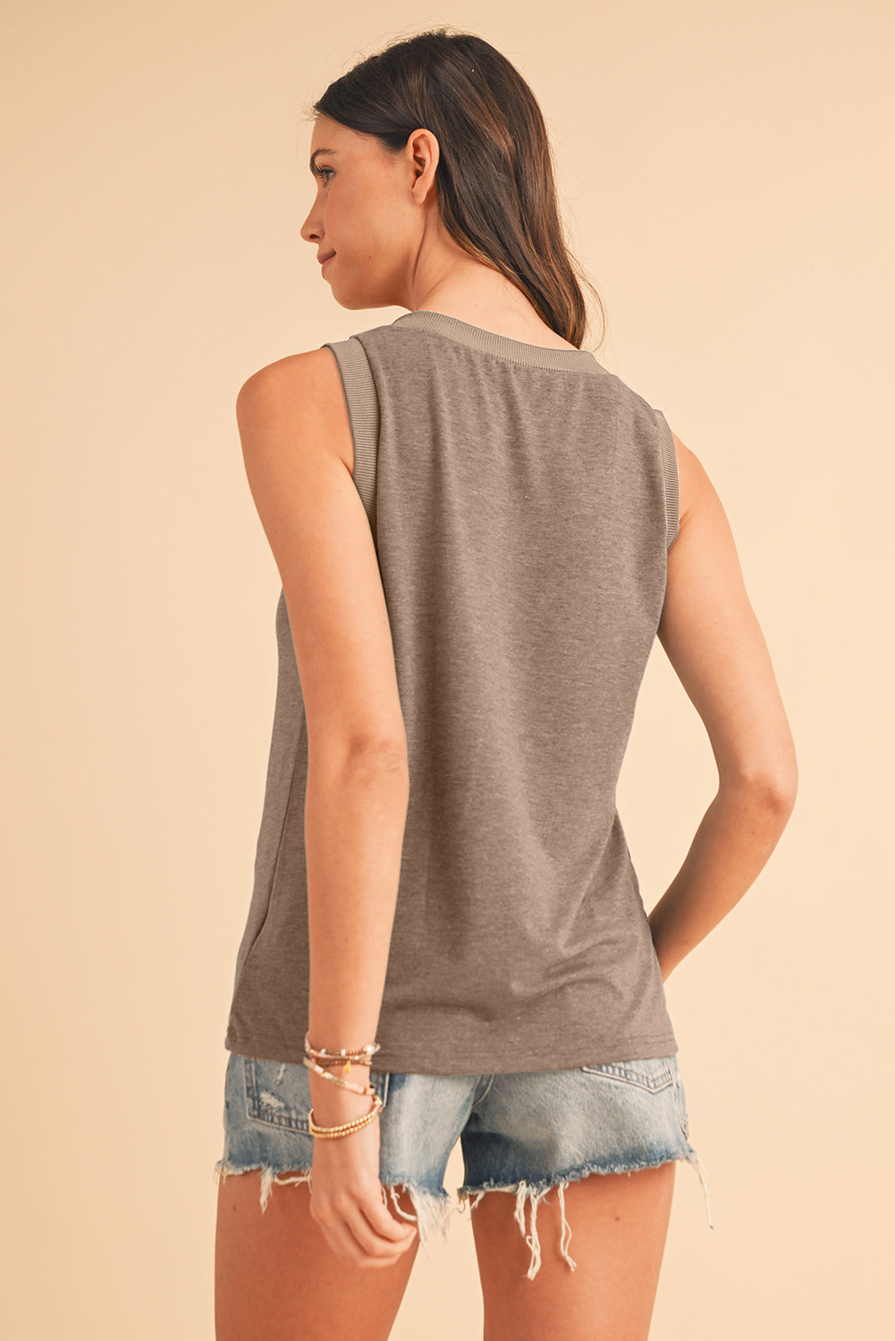 Gray Contrast Trim V-Neck Loose Fit Tank Top