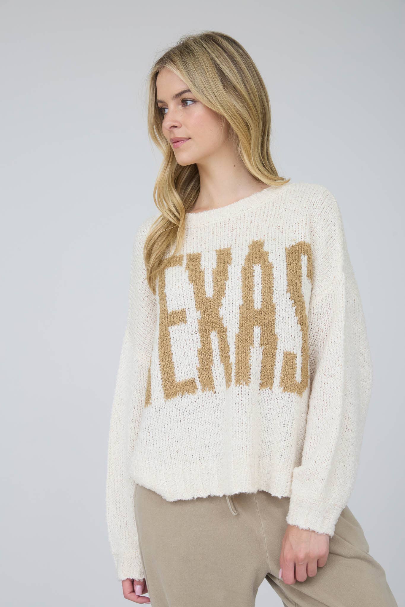 TEXAS CHUNKY KNIT LONG SLEEVE PULLOVER SWEATER