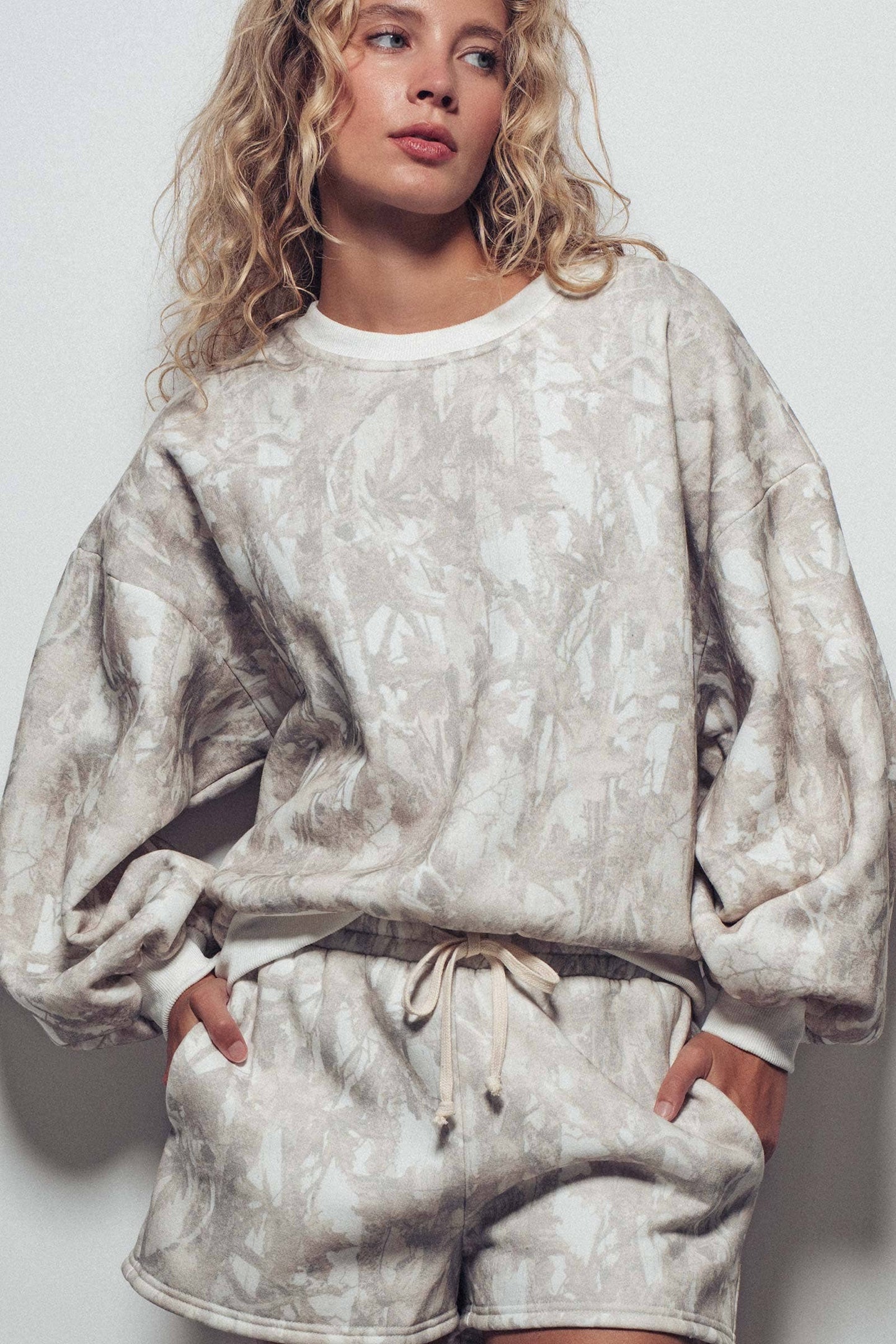 Relaxed Leaf Print Lounge Sweatshirt Set