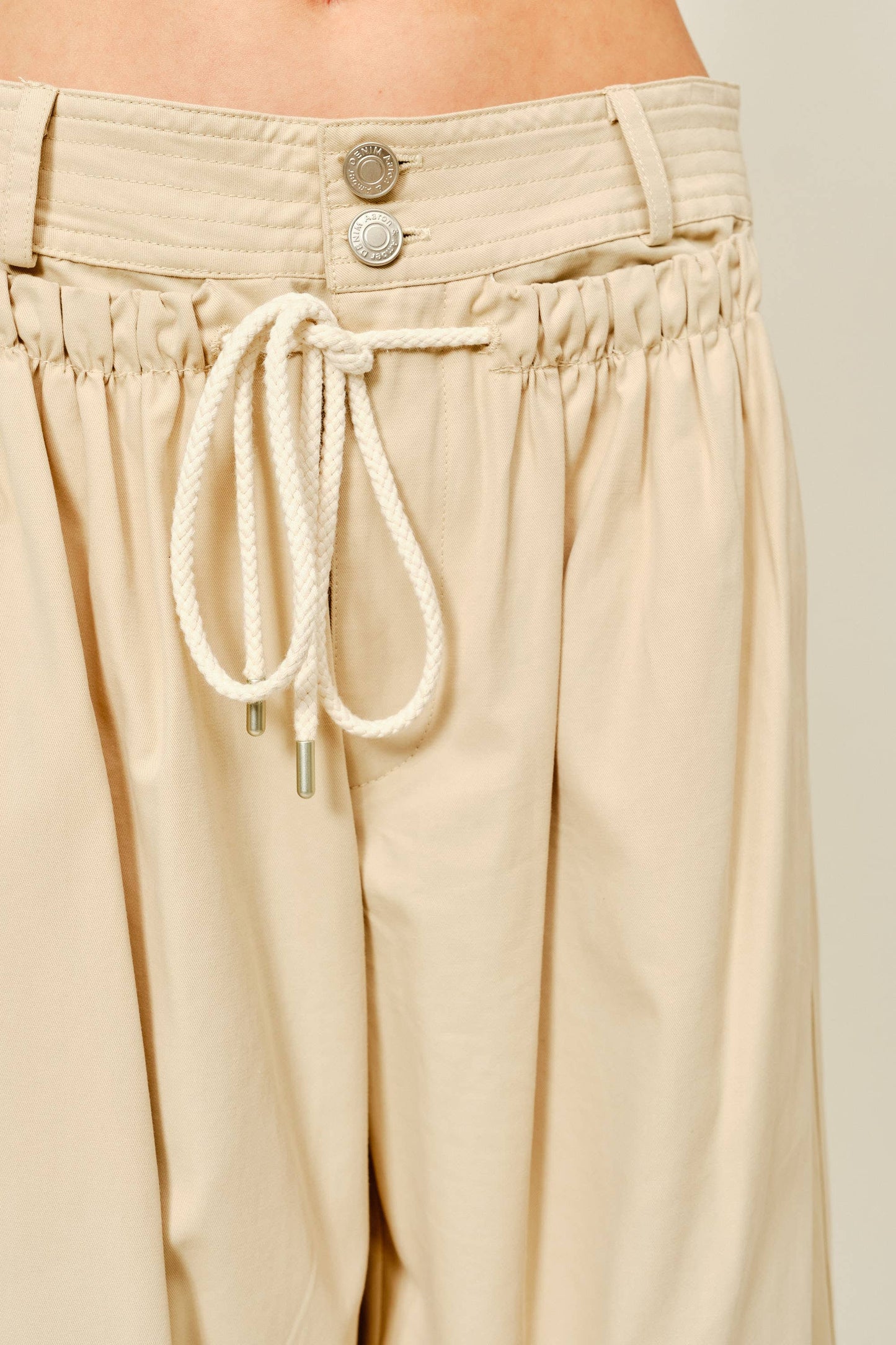 FRONT SHIRRING DETAIL DRAWSTRING STRAIGHT PANTS