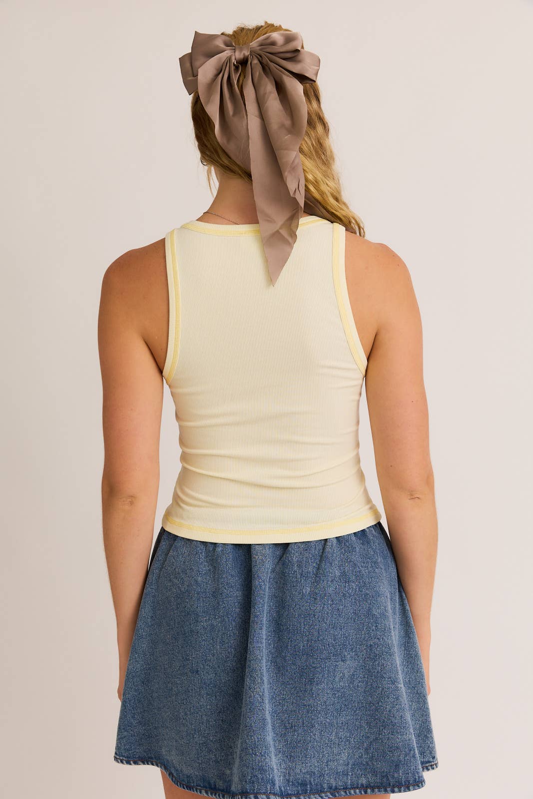 ROUND NECK RIBBED TANK WITH REVERSED STITCH