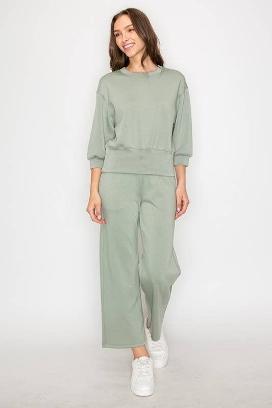 Ultracomfy Cropped Sweatshirt & Pant Matching Set