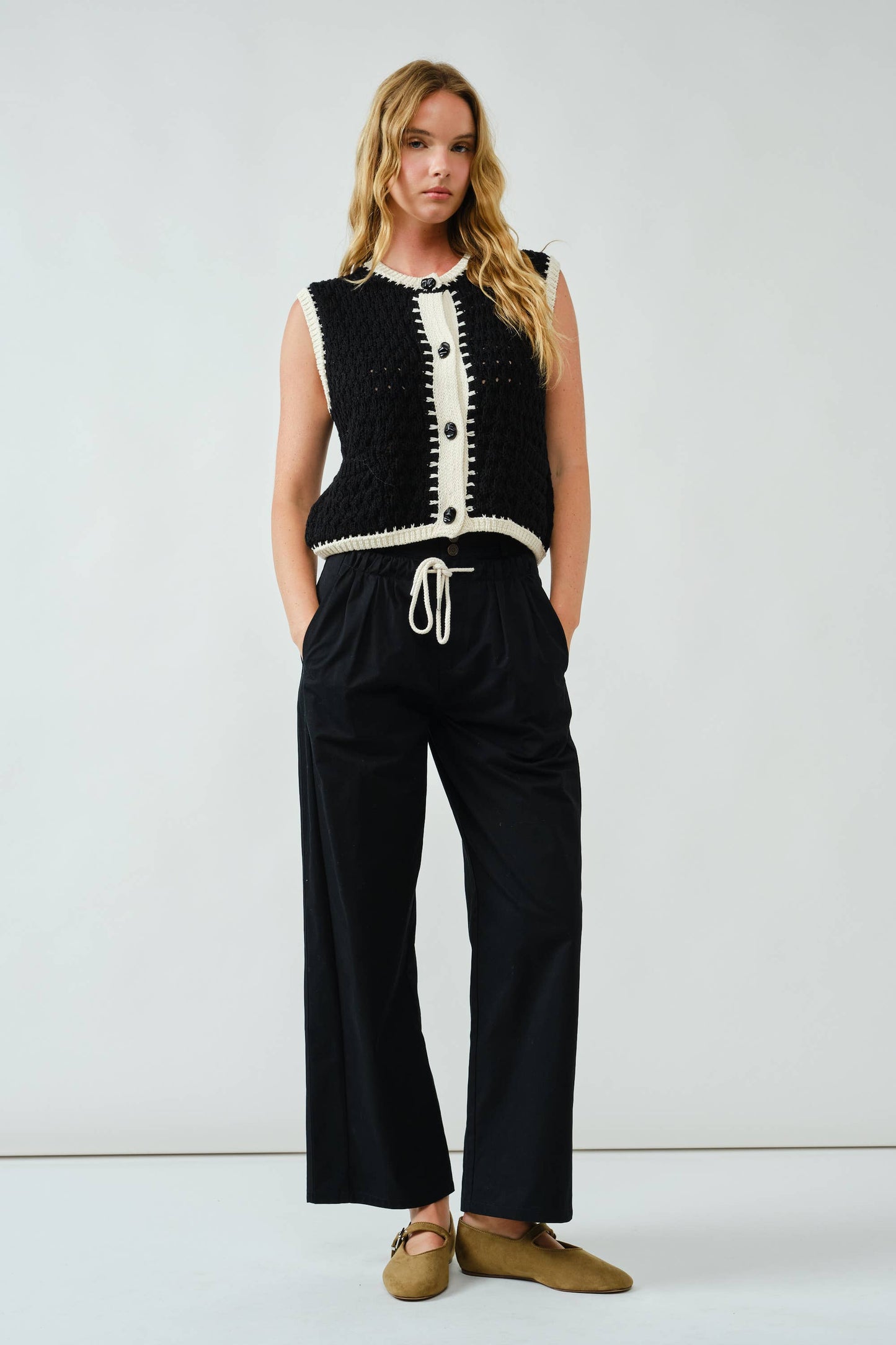 FRONT SHIRRING DETAIL DRAWSTRING STRAIGHT PANTS
