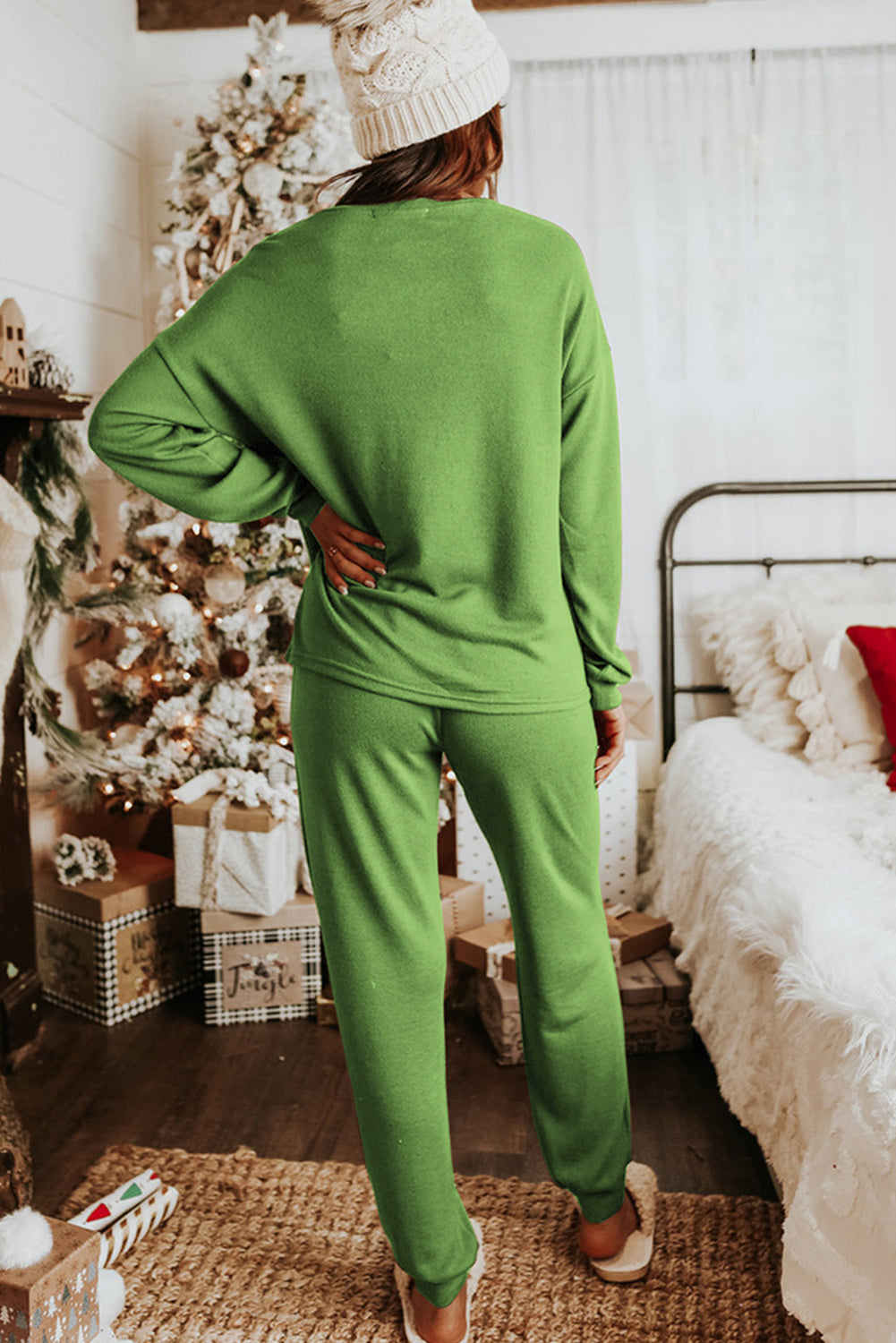 Spinach Green Sequin Christmas Stockings Graphic Loungewear Set