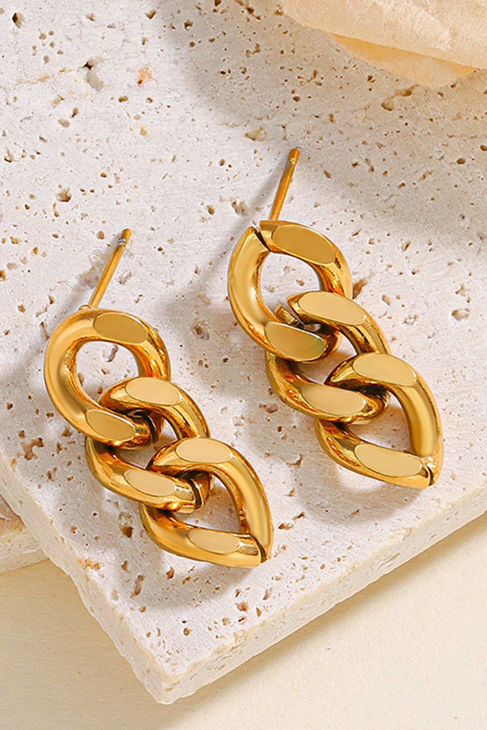 Gold Chunky Link Chain Drop Earrings