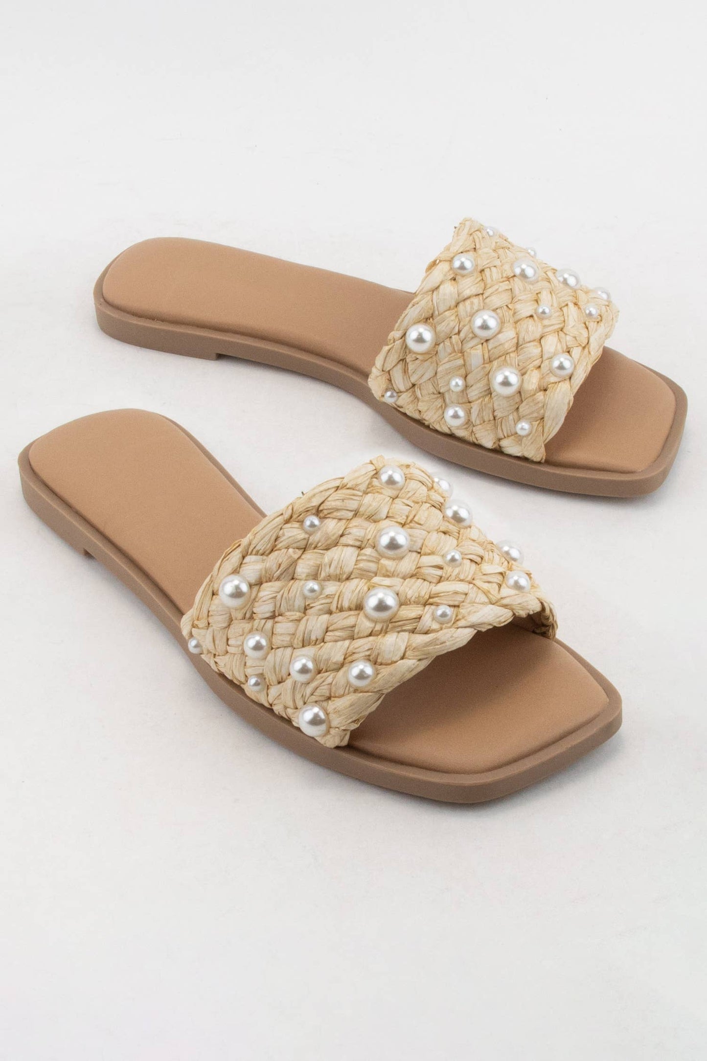 ENGINE PEARL DECOR RAFFIA WOVEN UPPER SLIDE SANDAL