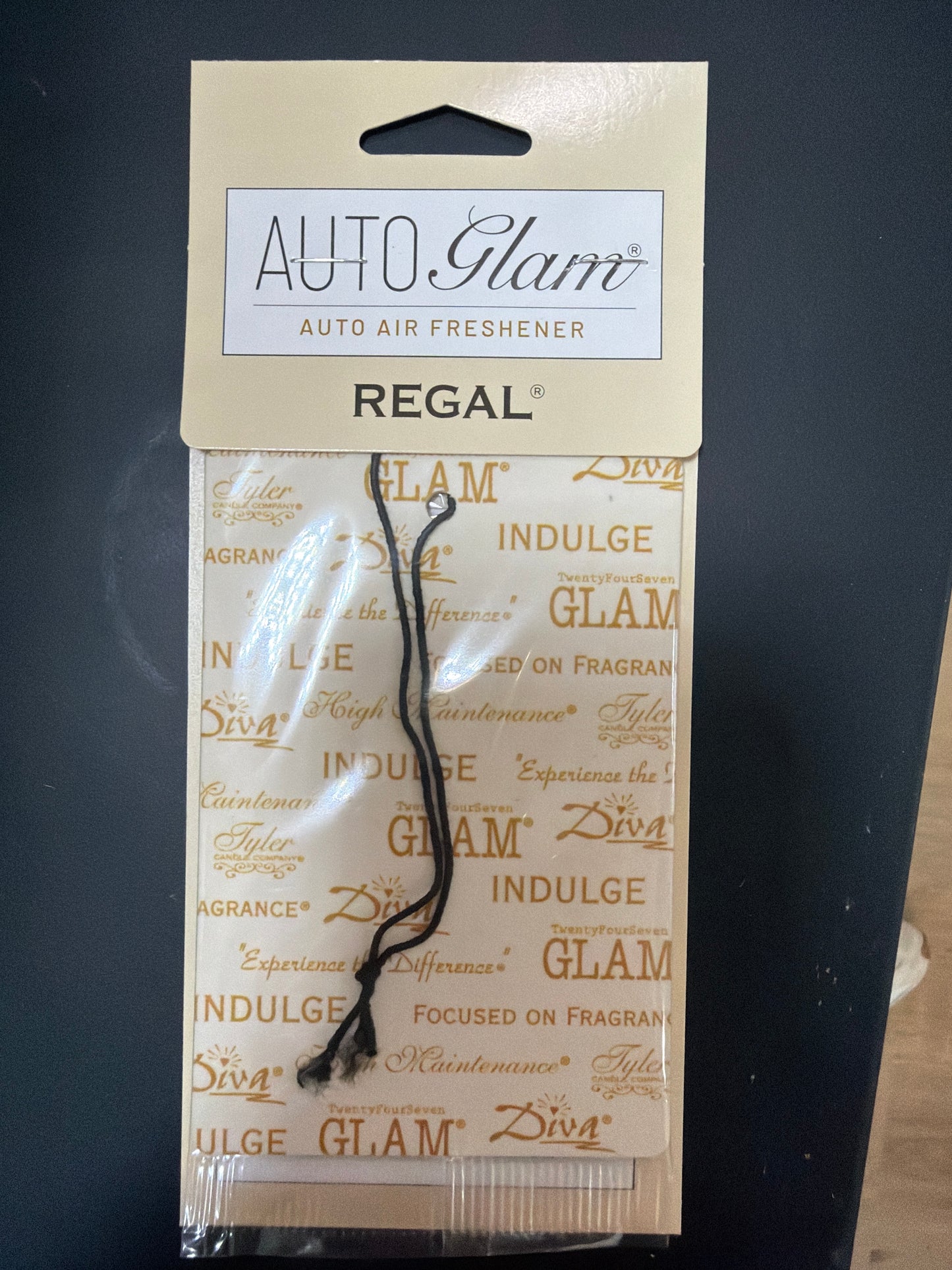 AUTOGLAM¨ - REGAL¨ - 12PK