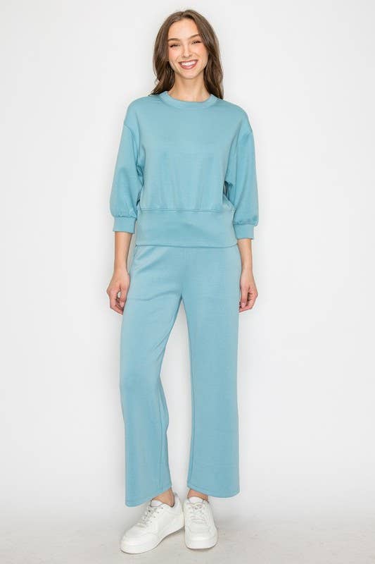 Ultracomfy Cropped Sweatshirt & Pant Matching Set
