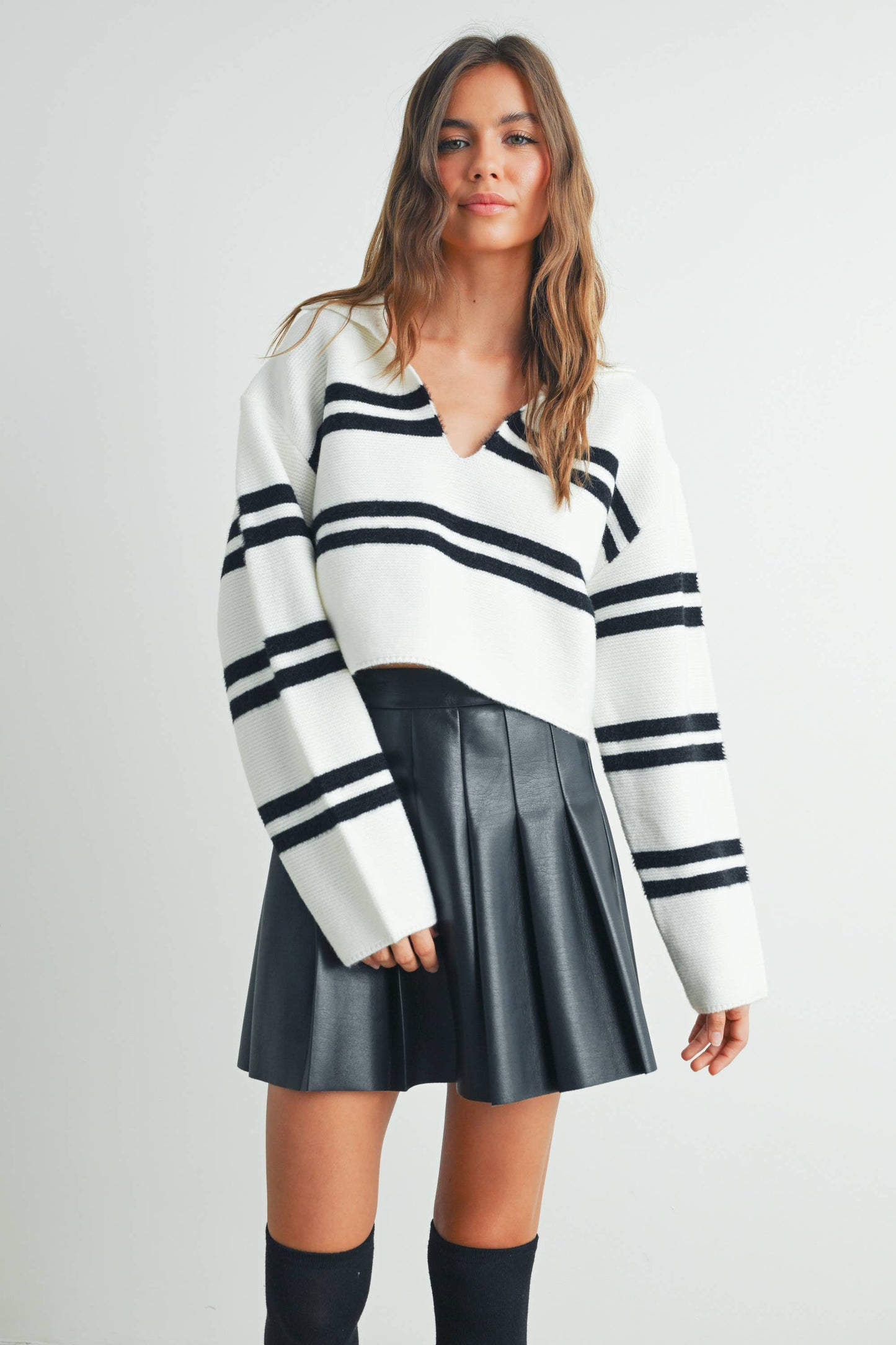 STRIPE CROP COLLAR SWEATER TOP - BMW7393