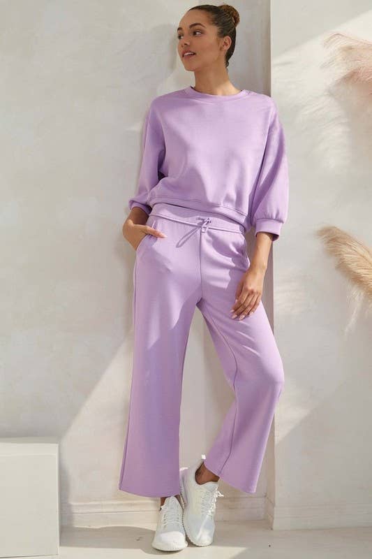 Ultracomfy Cropped Sweatshirt & Pant Matching Set