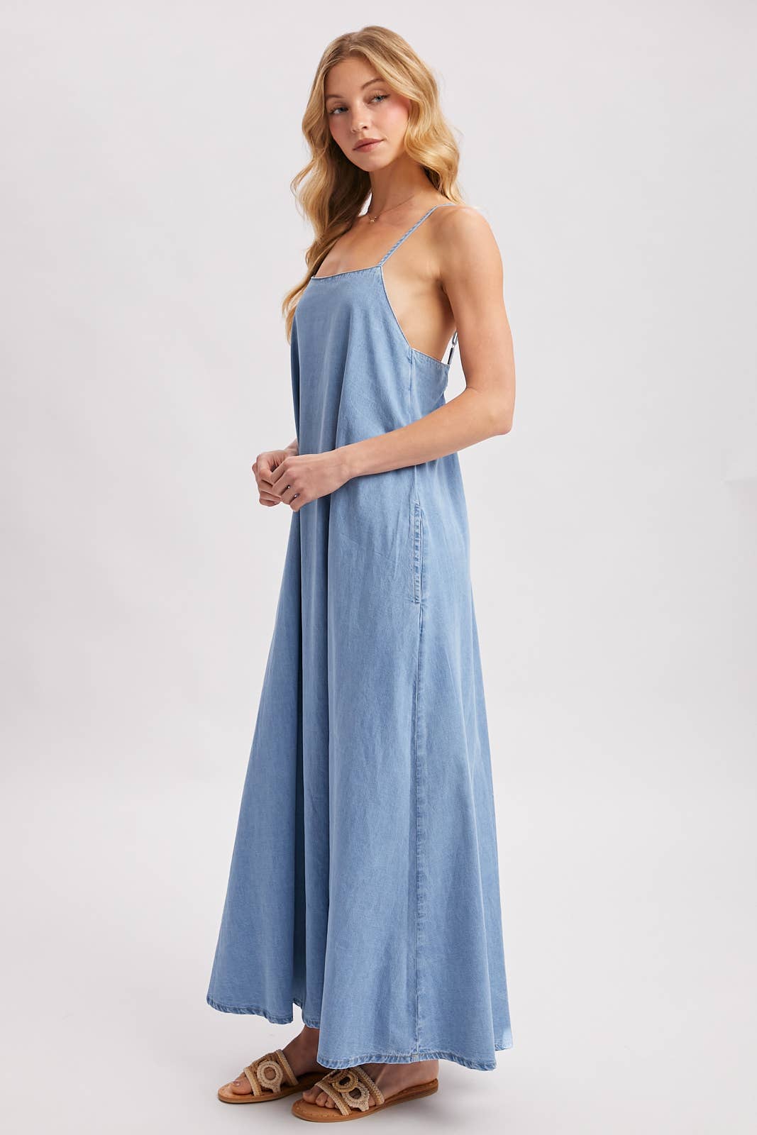 DENIM OPEN BACK SLEEVELESS MAXI DRESS