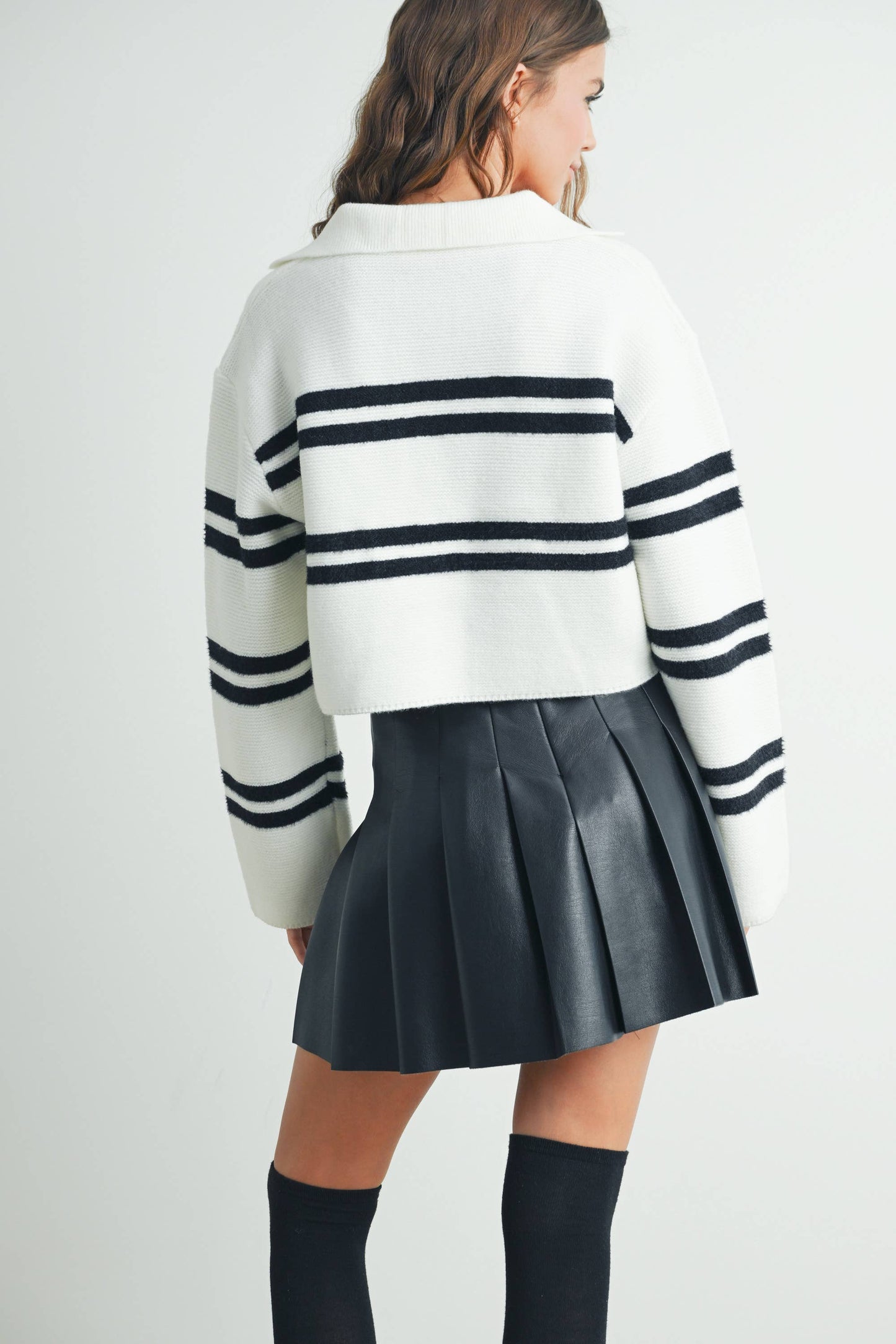 STRIPE CROP COLLAR SWEATER TOP - BMW7393