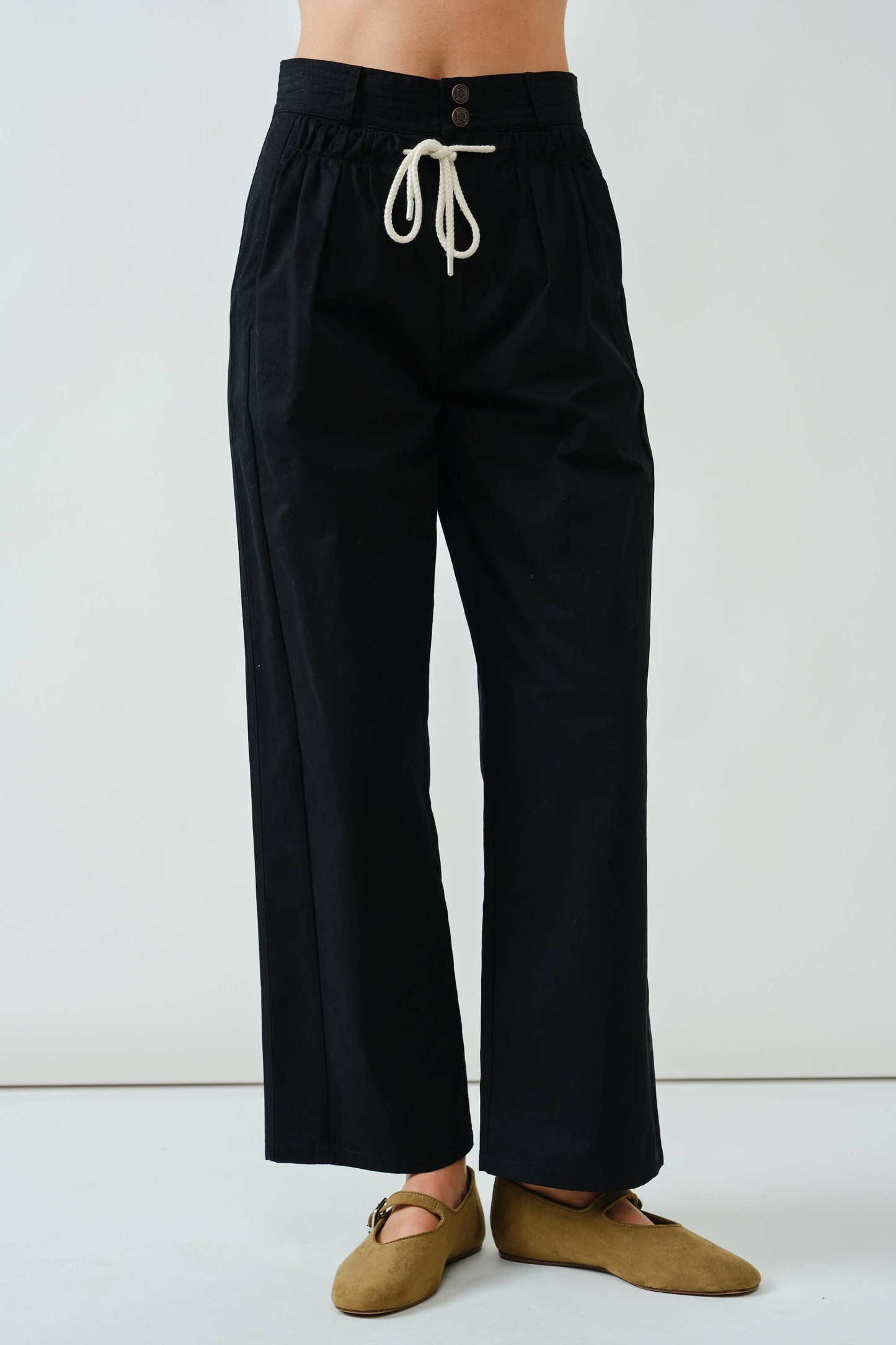 FRONT SHIRRING DETAIL DRAWSTRING STRAIGHT PANTS