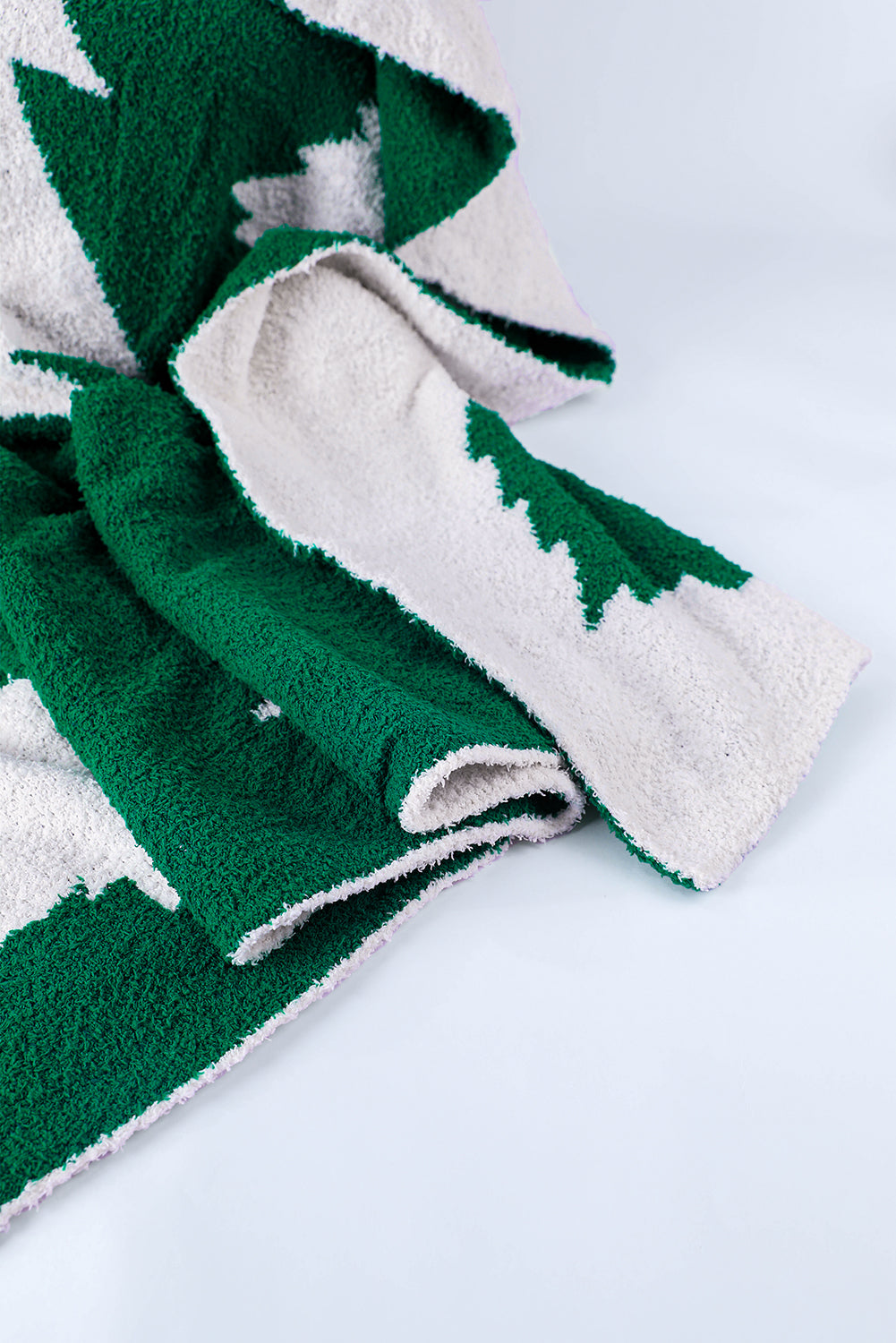 Dark Green Christmas Tree Print Warm Blanket