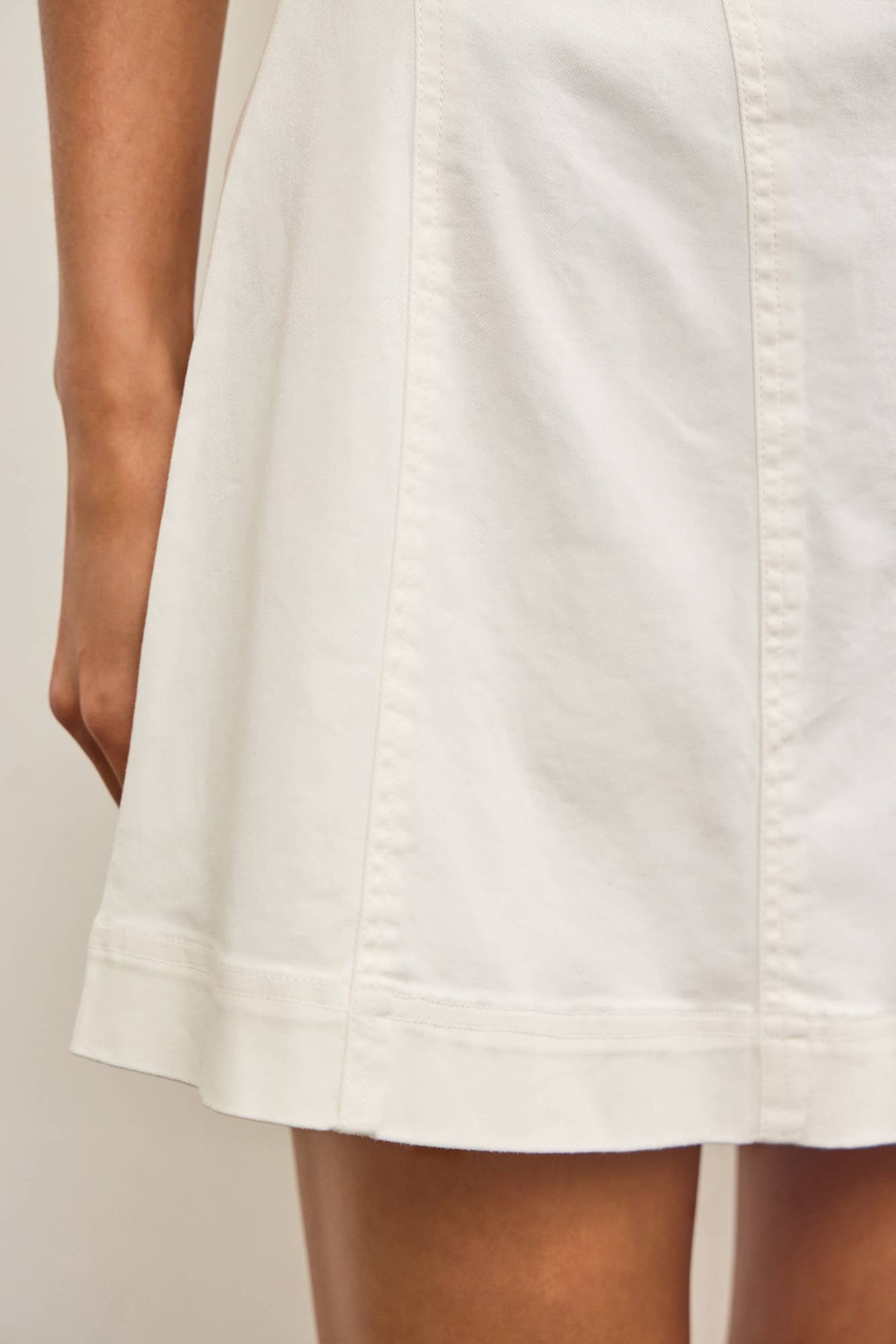 DIAGONAL SEAM DENIM STRAP DRESS