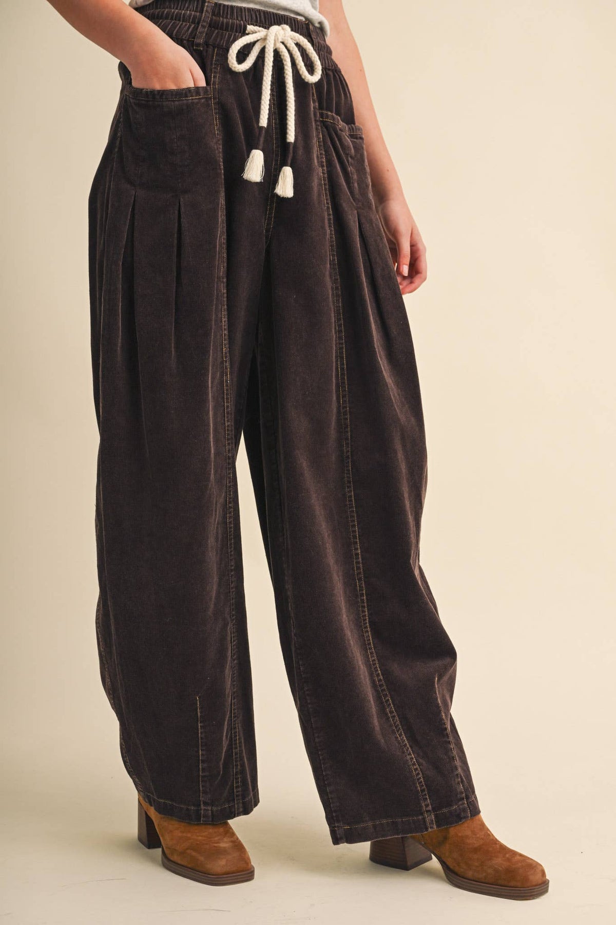 WASHED CORDUROY PLEATED BARREL PANTS MP4155