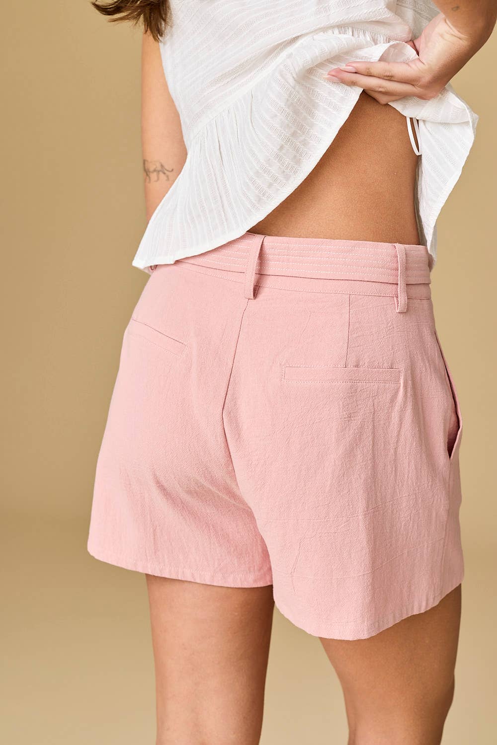 Candace Pleated Linen Shorts w/ Belt