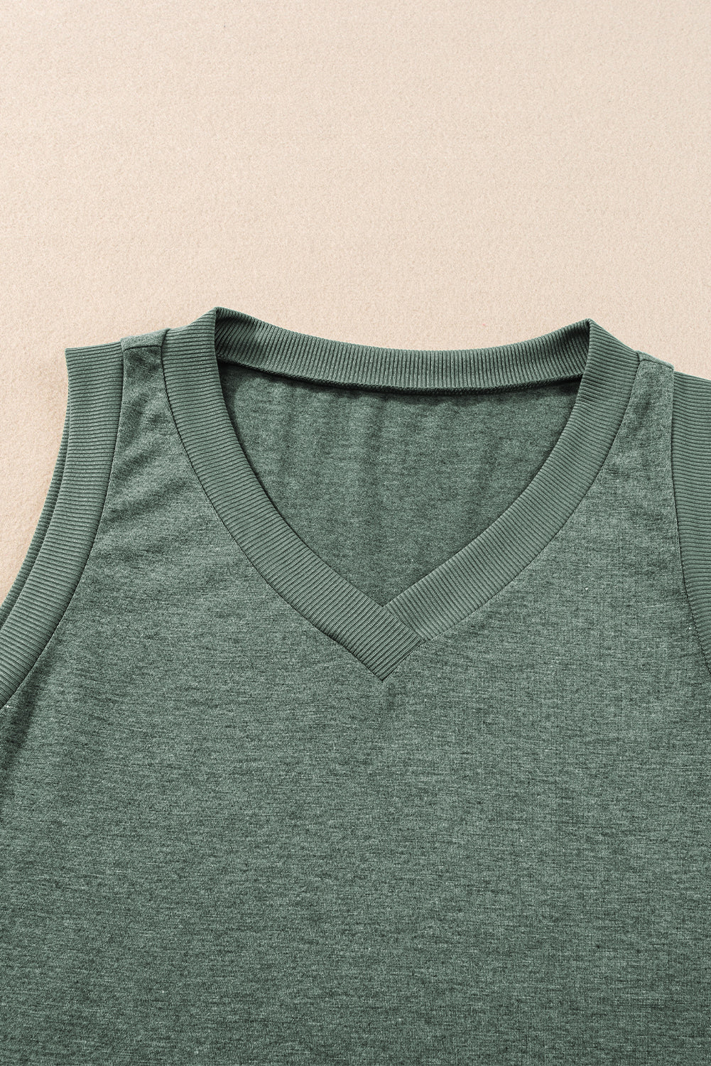 Gray Contrast Trim V-Neck Loose Fit Tank Top