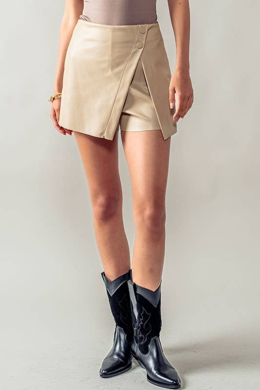 WRAP HEM LEATHER SKORTS
