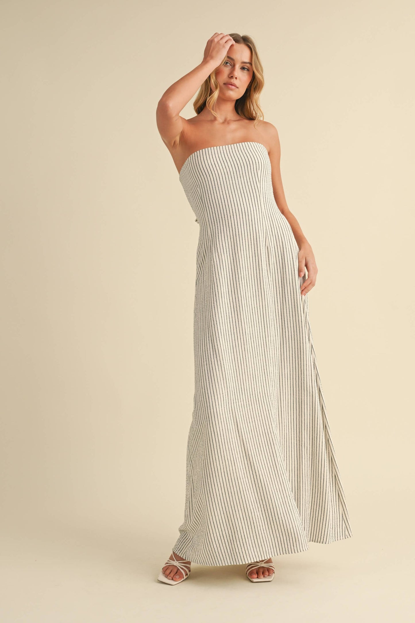 STRIPED LONG BACK TIE STRAPLESS MAXI DRESS
