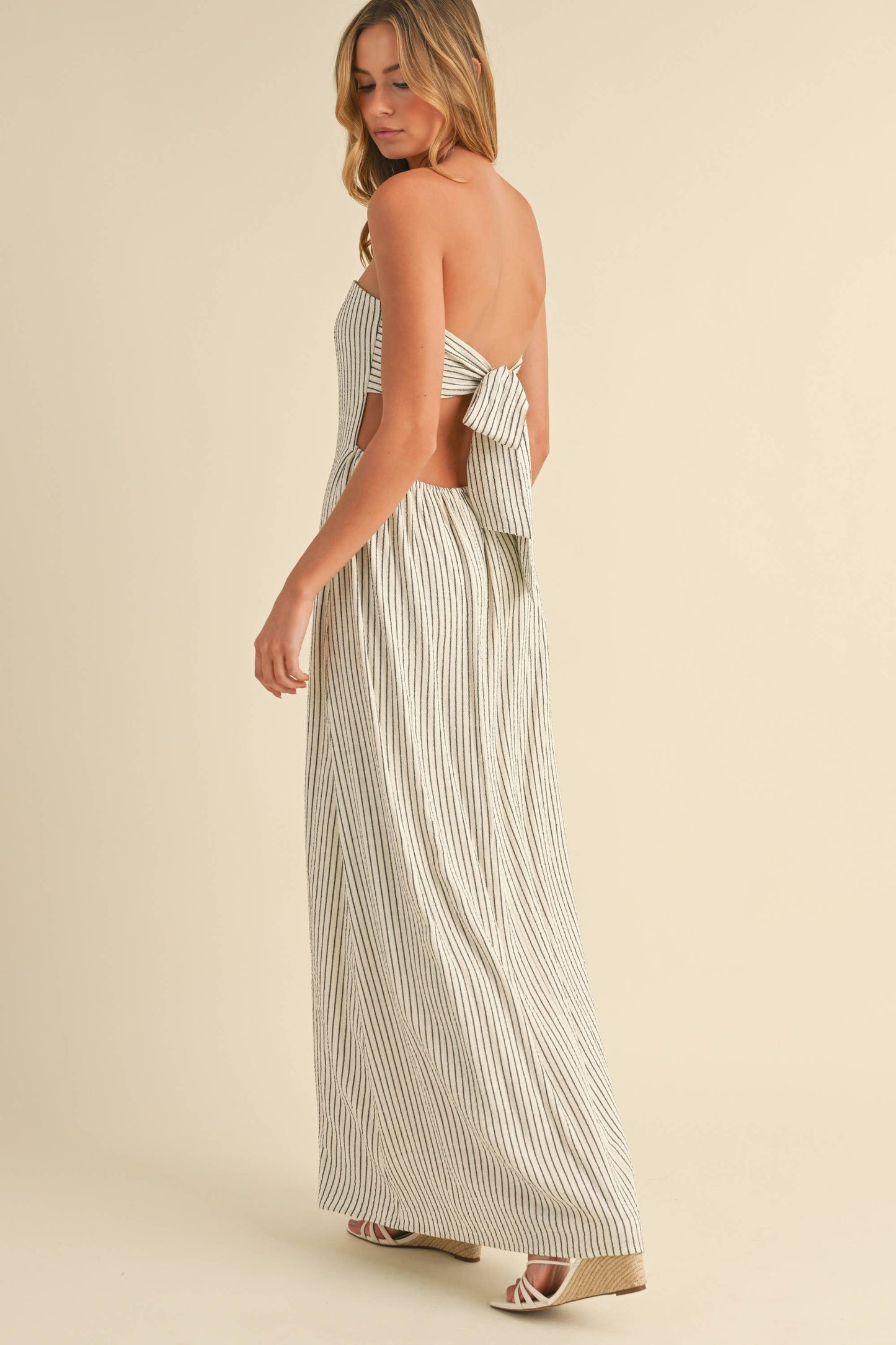 STRIPED LONG BACK TIE STRAPLESS MAXI DRESS