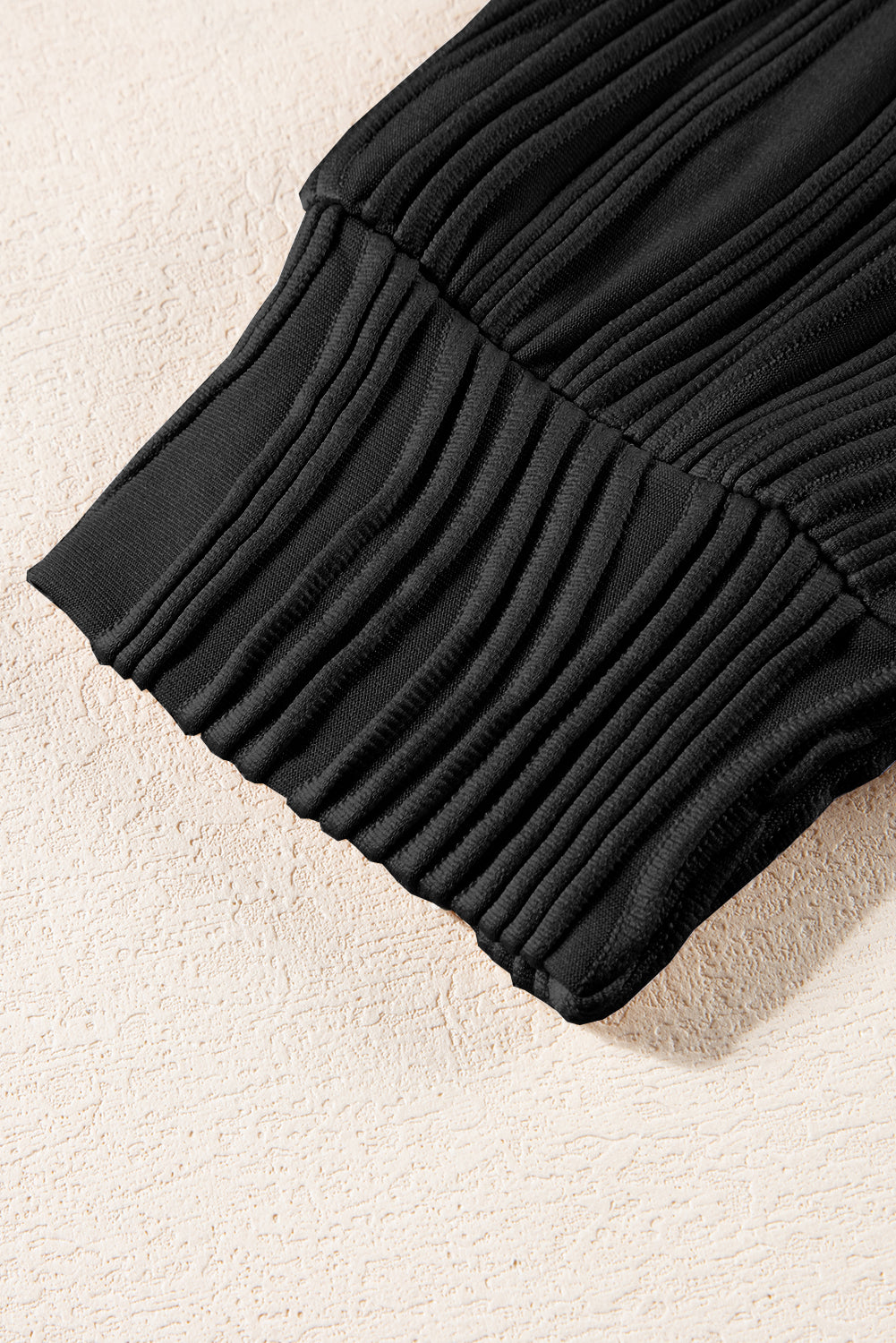 Black Wavy Textured Solid Color Drop Shoulder Pullover Top