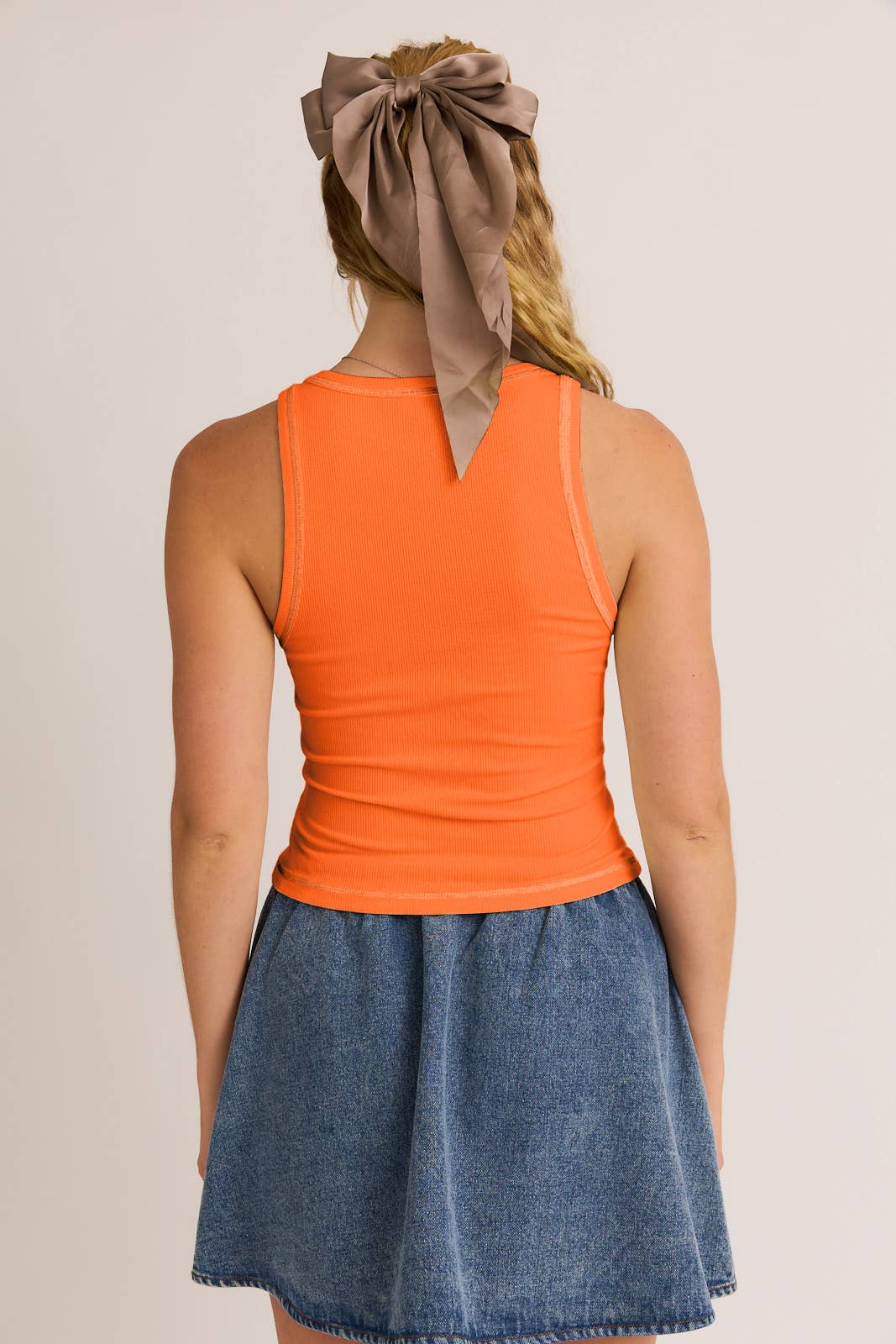 ROUND NECK RIBBED TANK WITH REVERSED STITCH