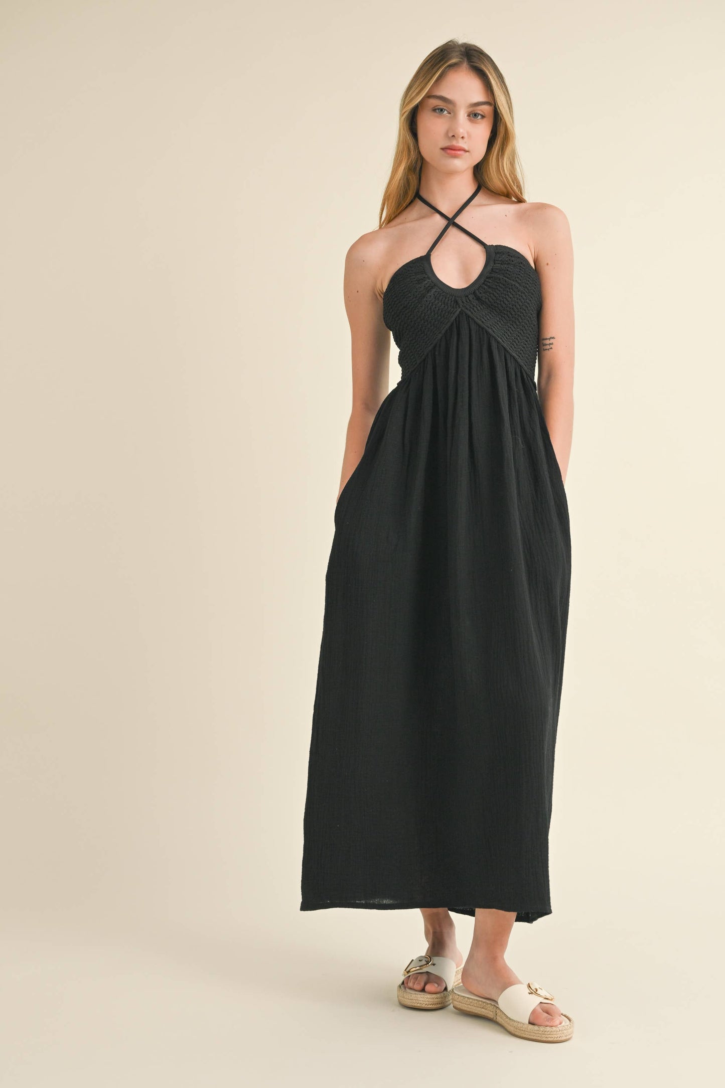 WASHED GAUZE WITH CROCHET TOP CONTRAST DRESS