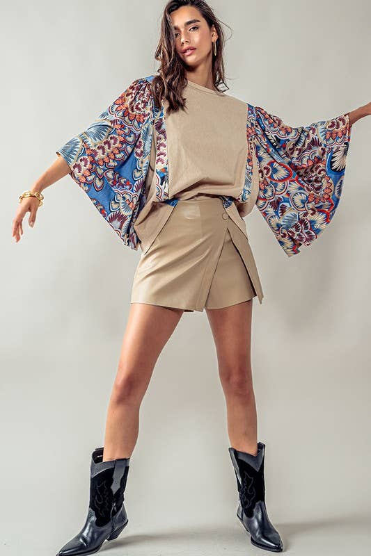 WRAP HEM LEATHER SKORTS