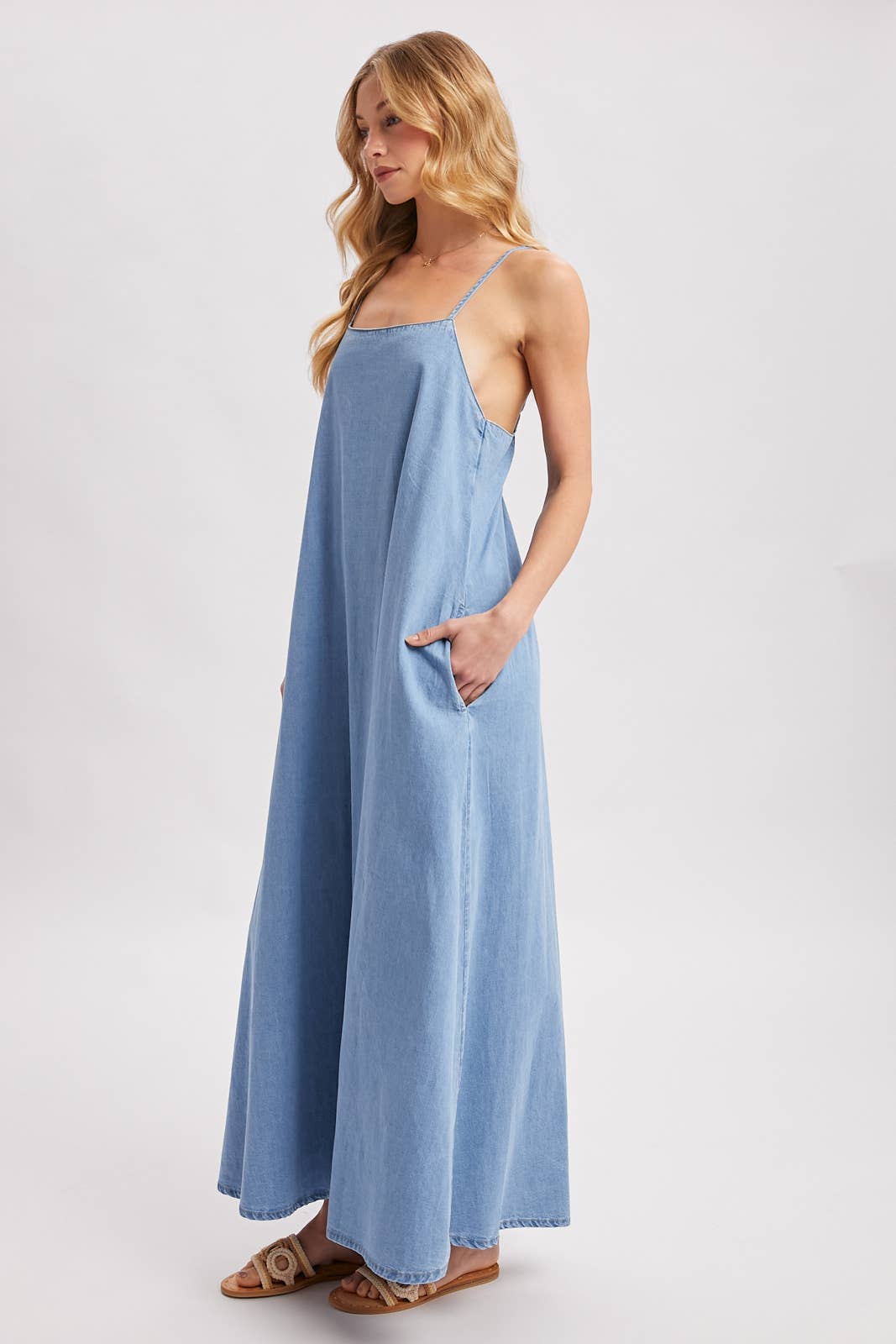 DENIM OPEN BACK SLEEVELESS MAXI DRESS