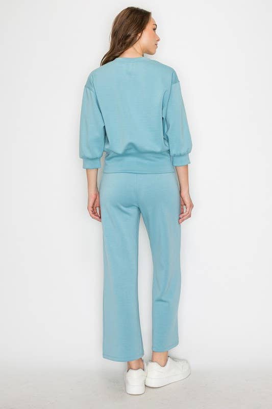Ultracomfy Cropped Sweatshirt & Pant Matching Set