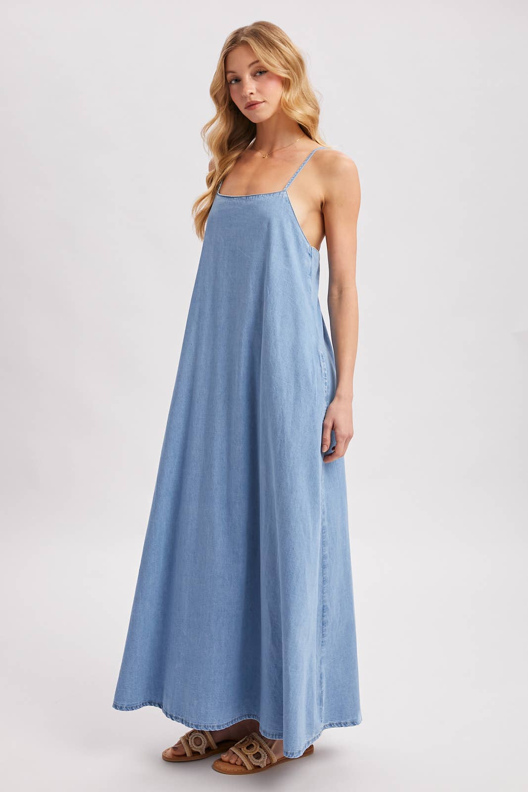 DENIM OPEN BACK SLEEVELESS MAXI DRESS