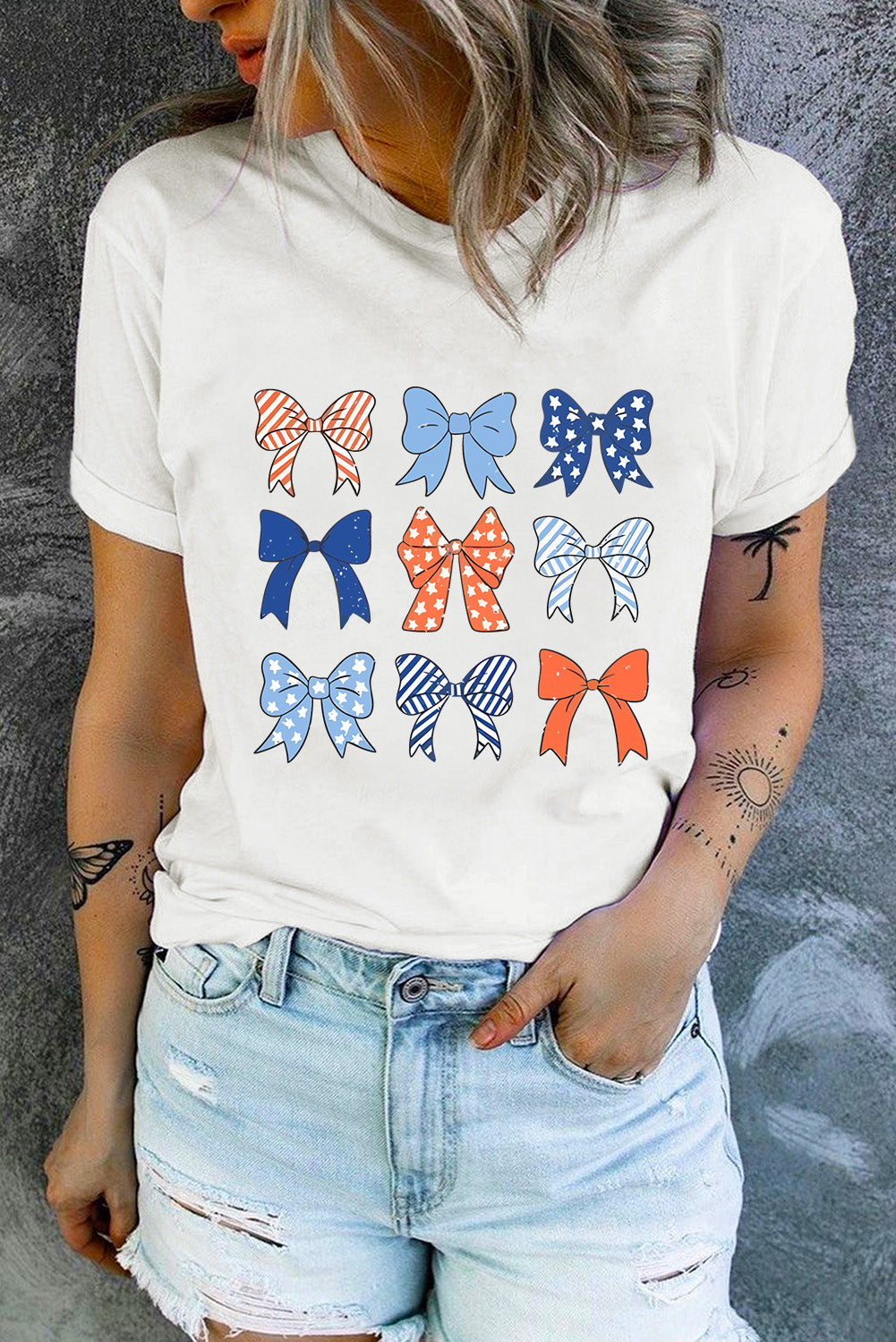 White Stars and Strip Bowknot Graphic Crew Neck Tee