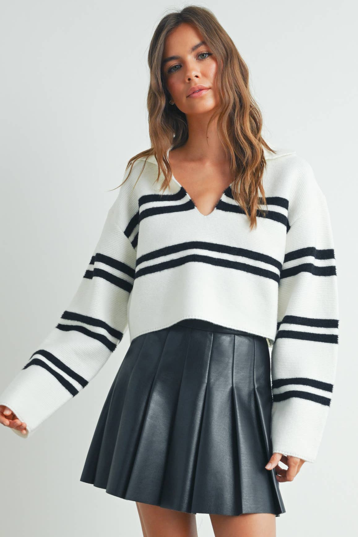 STRIPE CROP COLLAR SWEATER TOP - BMW7393